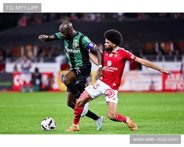 塞维利亚财政枷锁下阵容老化，客场胜率低成保级隐患