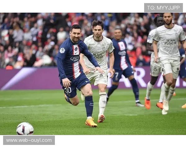 朗斯2-1击败梅斯，主场连胜纪录延续